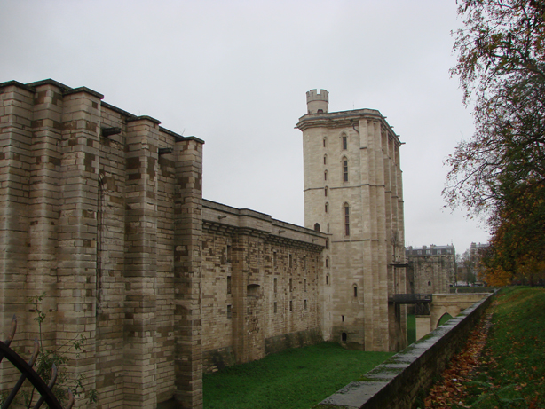 Curtain wall