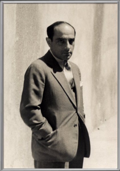 graphic image: photo of Lorenz Hart