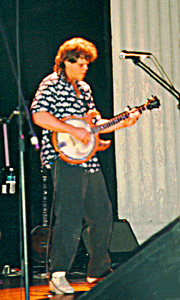 Mark doin' 11/16 time -- just like Bela F.